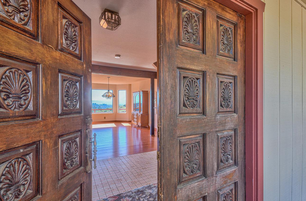 8640 Coker Road Salinas, CA 93907 - Photo 2 of 50 stairs of a building