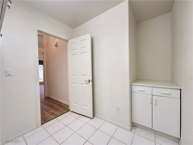 $2,587 | 2414 Moonstar Lane, Henderson, NV 89052