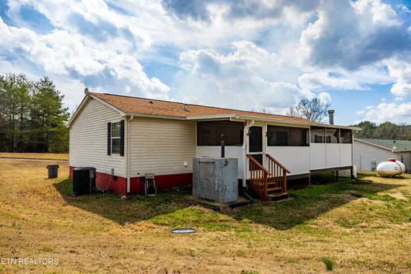 $215,000 | 223 County Road 907, Calhoun, TN 37309