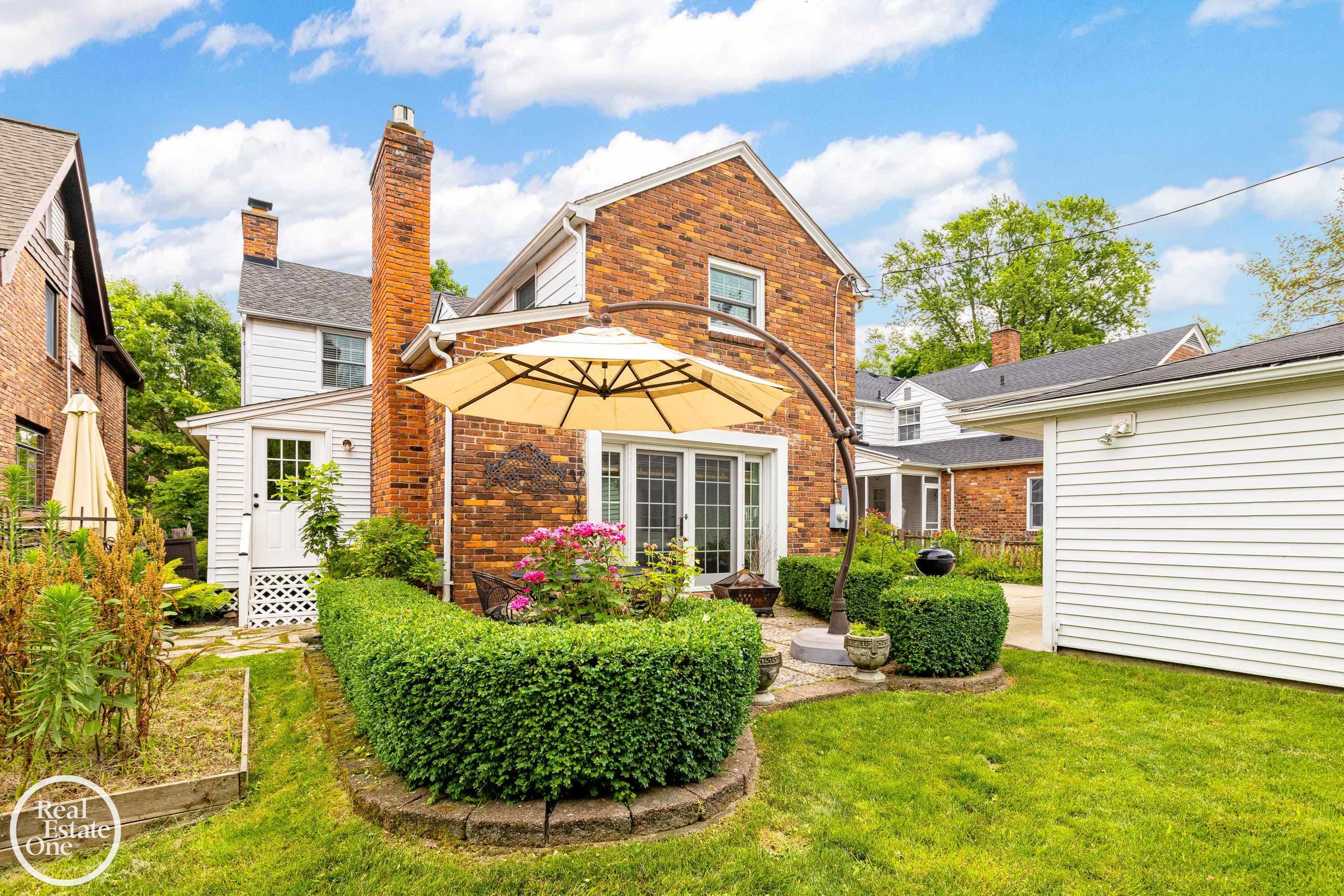 287 McMillan Road Grosse Pointe, MI 48236 - Photo 46 of 57 50145562-39fc3c48-5773-4a73-a109-b33443e79061.JPG