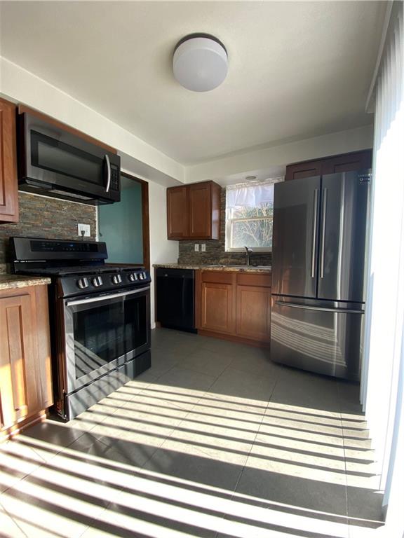 1000 Hastie Road Pittsburgh, PA 15234 - Photo 7 of 24 Gallery Image 7