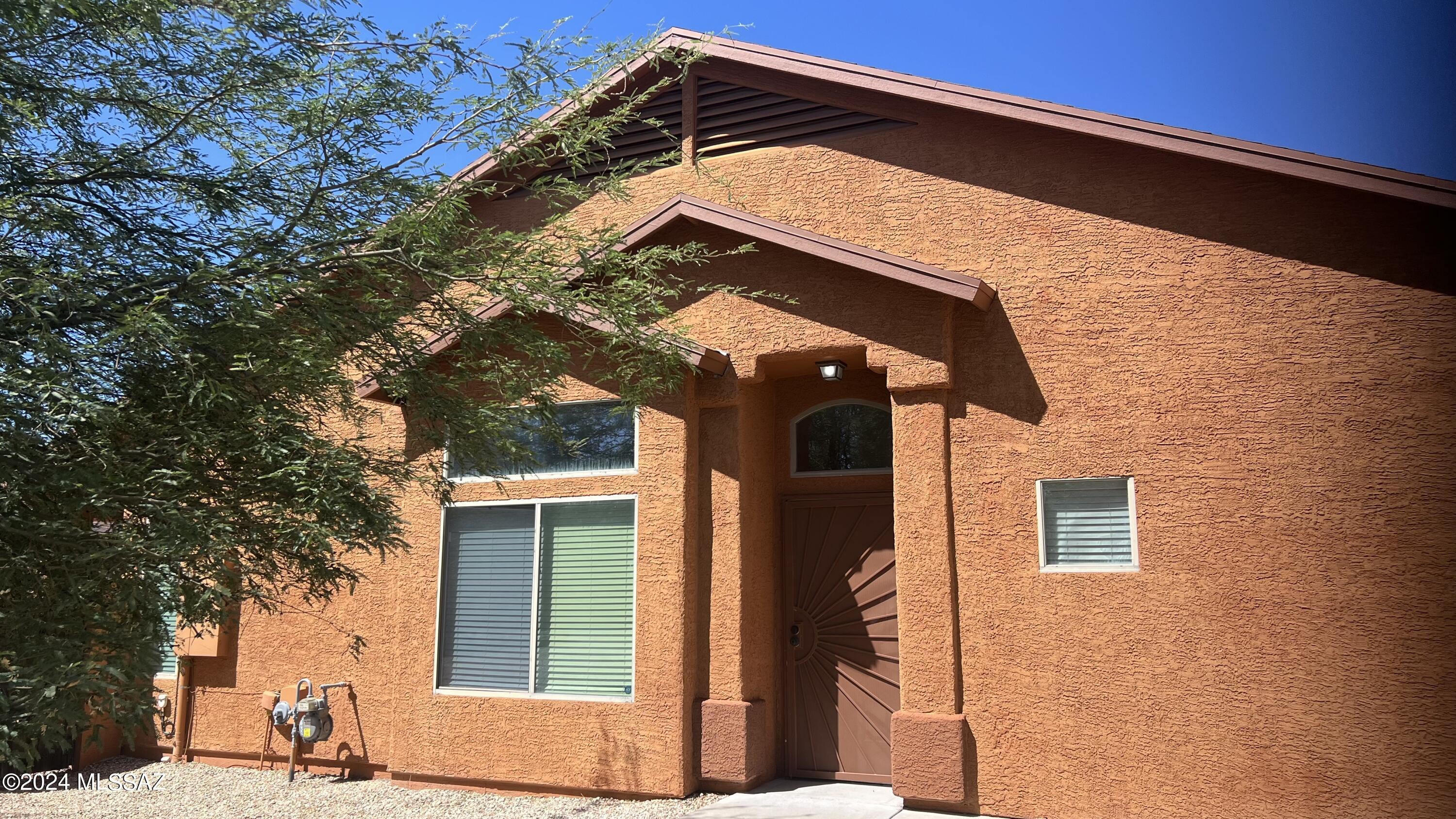 6020 South Avenida Ribero Tucson, AZ 85706 - Photo 3 of 41