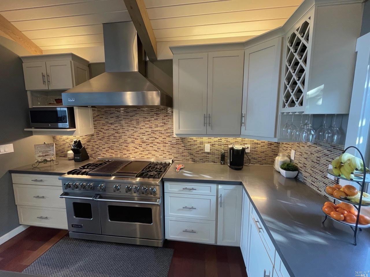 136 Reed Boulevard Mill Valley, CA 94941 - Photo 9 of 25