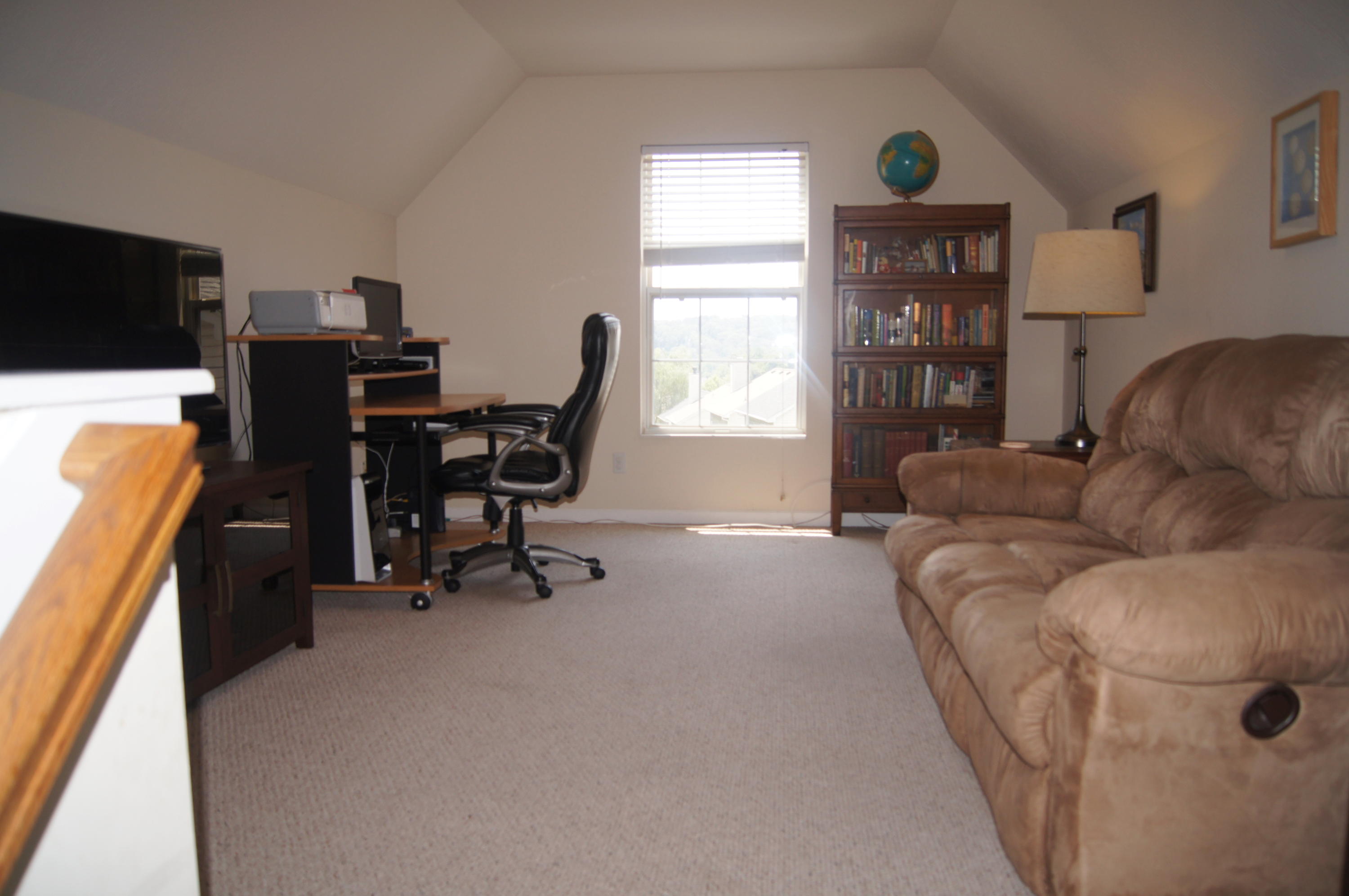 712 Station View Road Knoxville, TN 37919 - Photo 15 of 27 Bonus Room 1