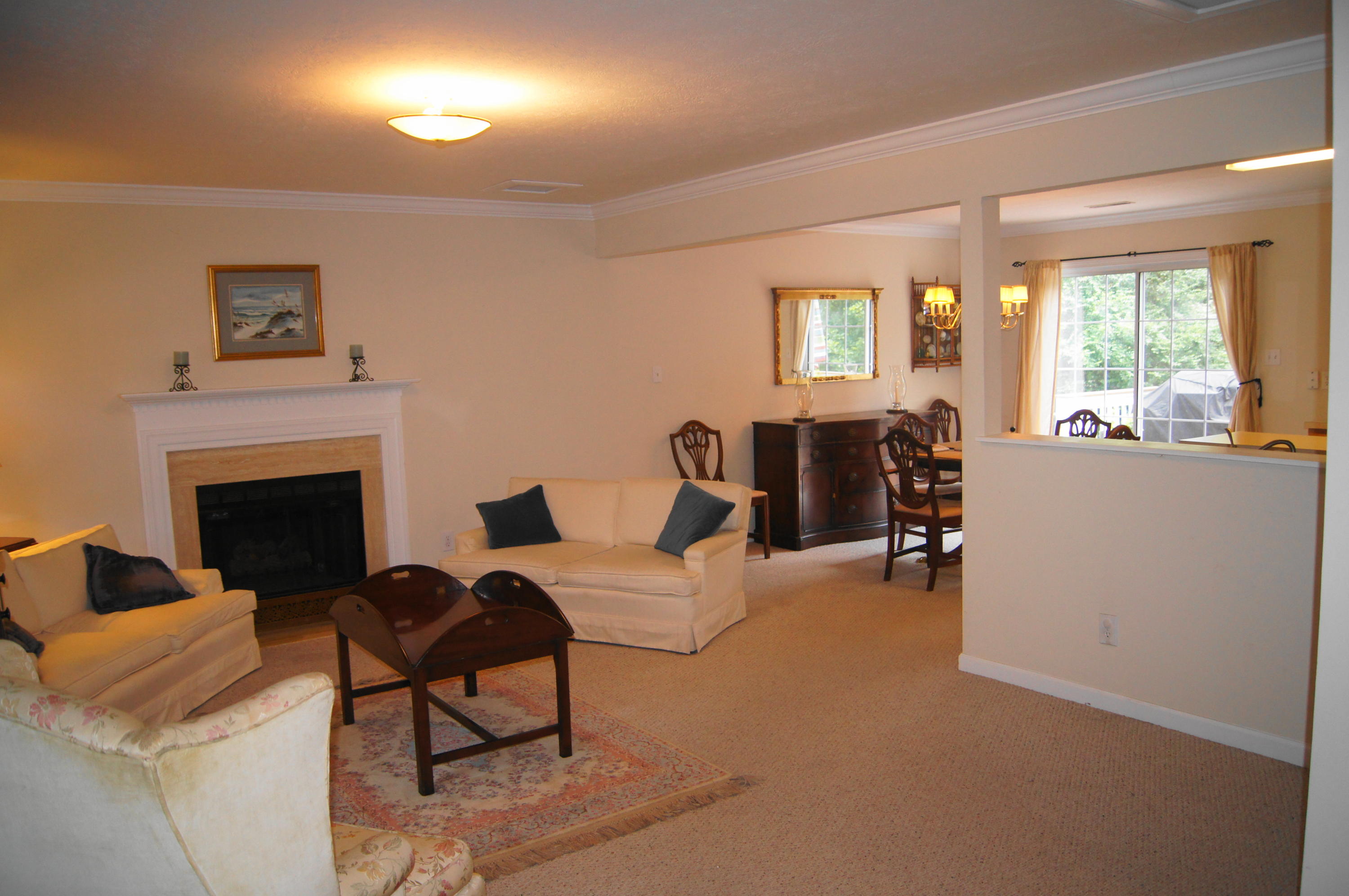 712 Station View Road Knoxville, TN 37919 - Photo 26 of 27 Living Room 1