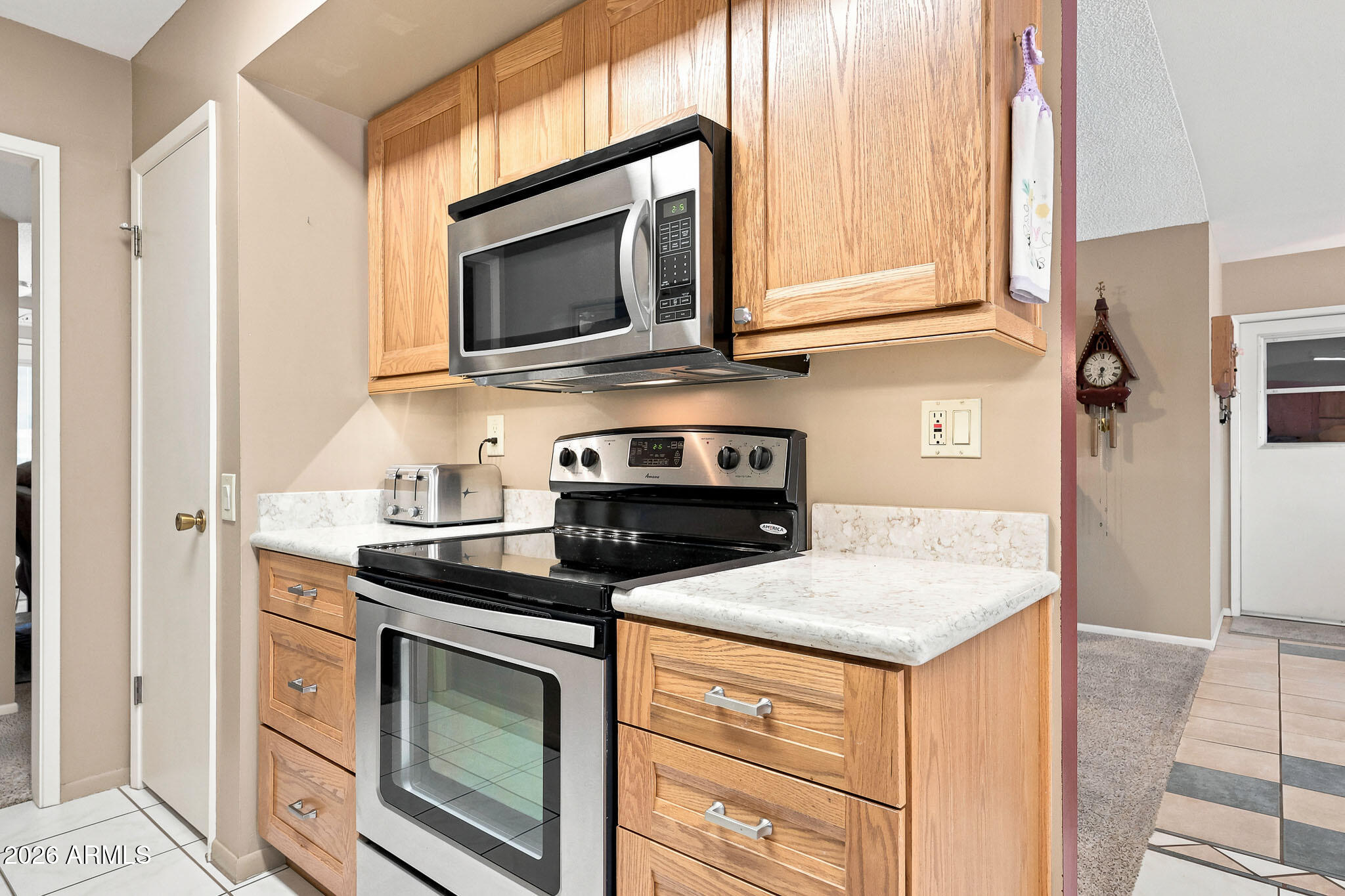 9810 West Blue Ridge Drive Sun City, AZ 85351 - Photo 16 of 29 Kitchen