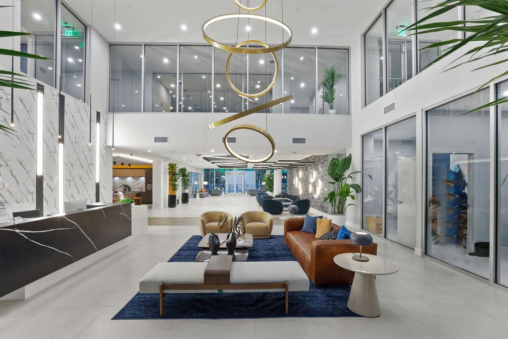 120 North Compass Way, Unit 338 Dania Beach, FL 33004 - Photo 15 of 40