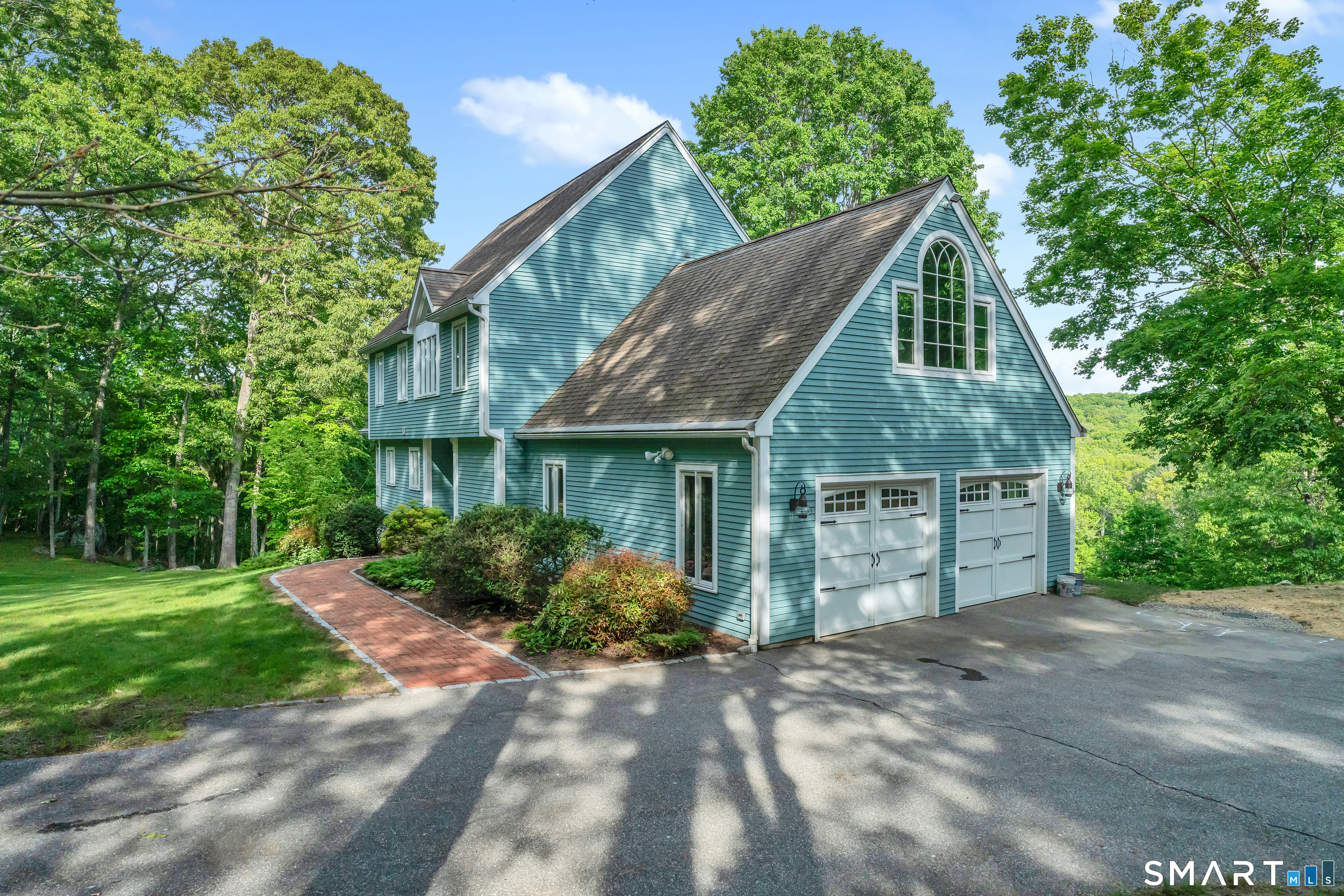 253-4 Grassy Hill Road Lyme, CT 06371 - Photo 2 of 40 perfectly maintained with a new drainage system along the driveway