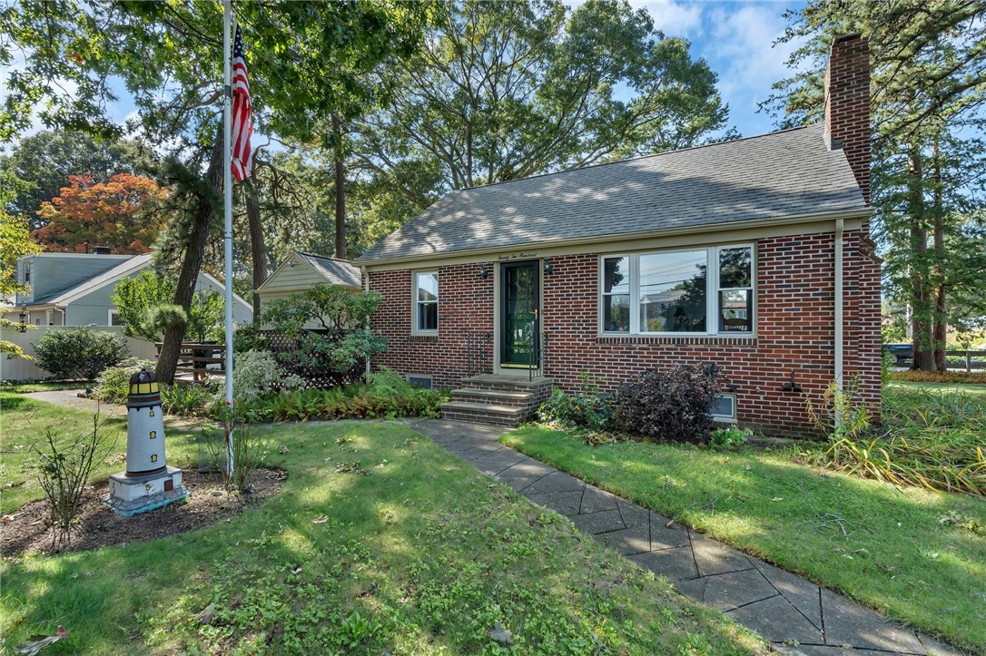 2200 Shore Road Warwick, RI 02889 - Photo 1 of 36 Gallery Image 1