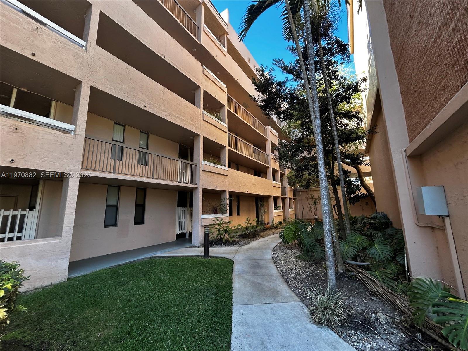 6800 Cypress Road, Unit 207 Plantation, FL 33317 - Photo 13 of 15