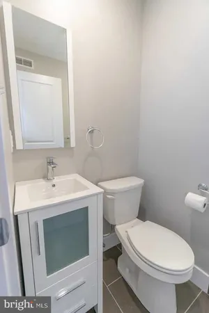 $1,400 | 2000 South Opal Street, Unit 1, Philadelphia, PA 19145