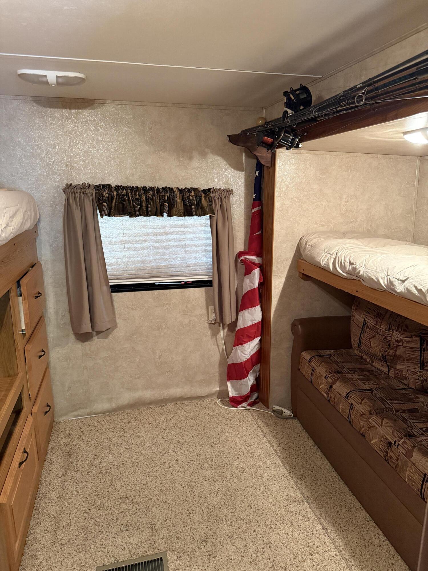 325 Calusa Street, Unit 393 Key Largo, FL 33037 - Photo 21 of 61 a utility room with dryer and washer