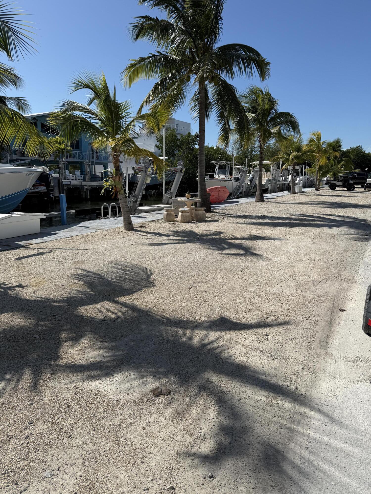 325 Calusa Street, Unit 393 Key Largo, FL 33037 - Photo 54 of 61 IMG_0082