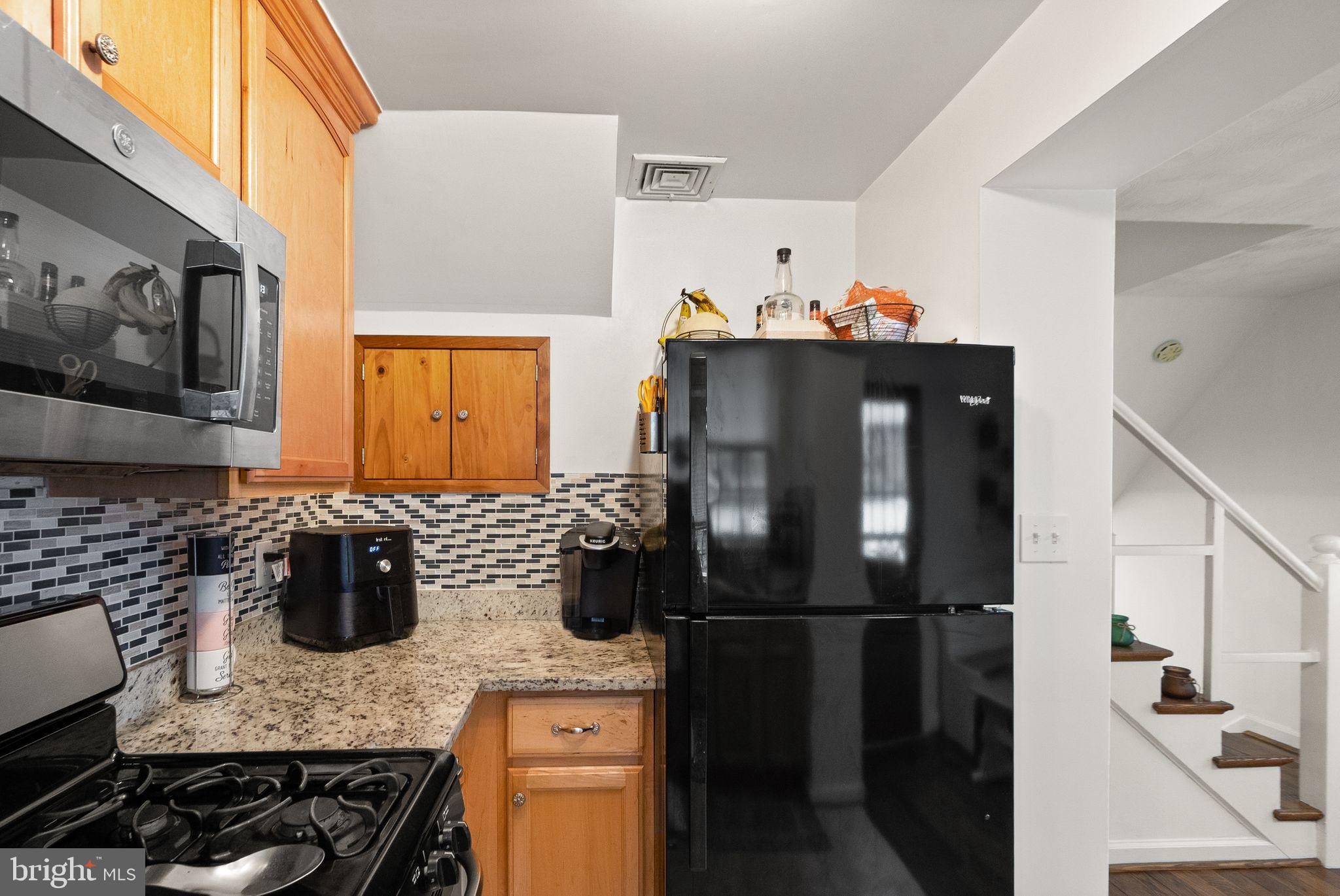 3707 South Kemper Road Arlington, VA 22206 - Photo 13 of 40