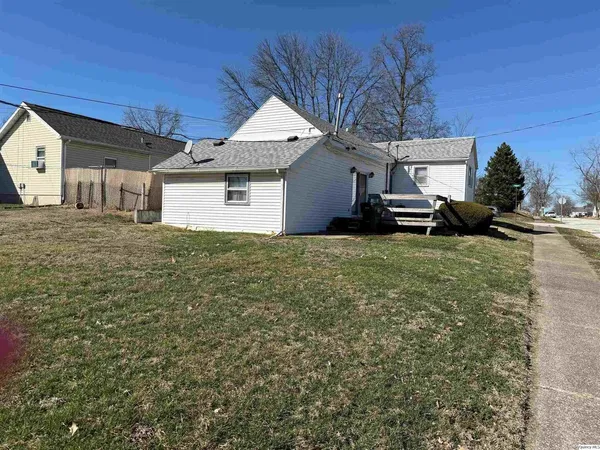 $72,000 | 1930 Adams Street, Quincy, IL 62301