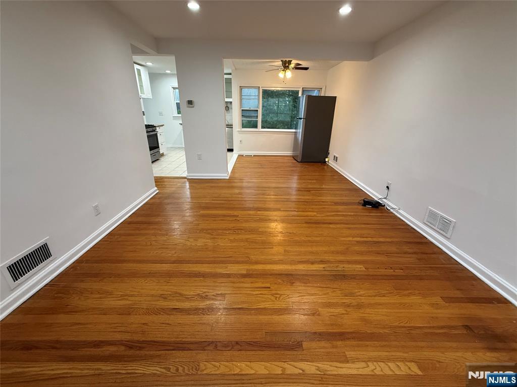 132 Heatherhill Road Cresskill, NJ 07626 - Photo 9 of 25