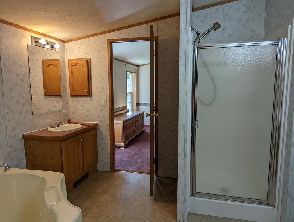 384 Fox Run Road Elizabethtown, NY 12932 - Photo 10 of 15 Gallery Image 10