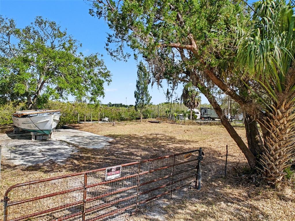 8 Rice Road Hudson, FL 34667 - Photo 29 of 30 a view of a backyard of the house