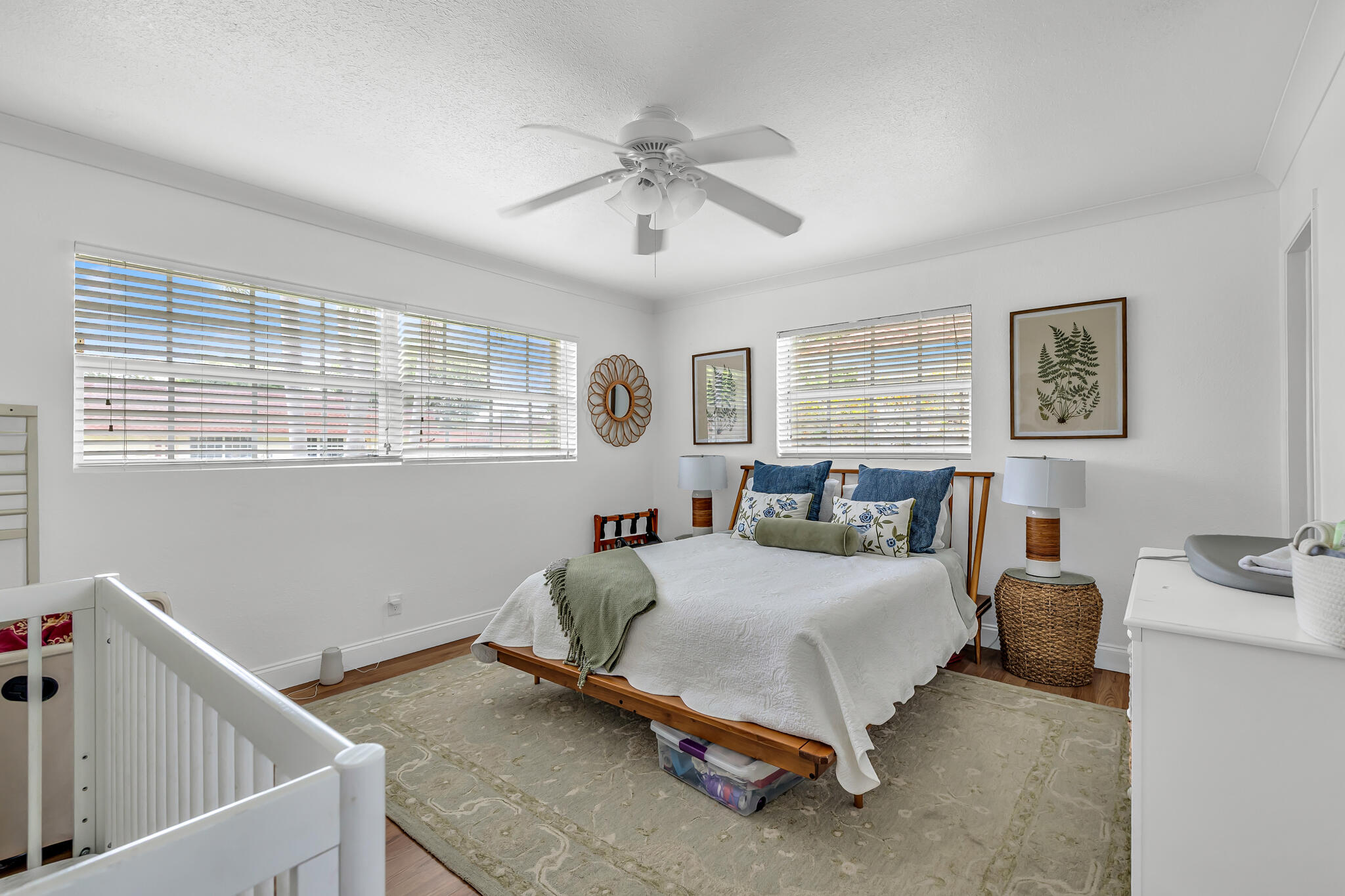 2010 Northeast 32nd Street Lighthouse Point, FL 33064 - Photo 11 of 21 MH-55