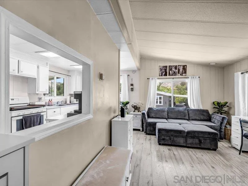 14291 Rios Canyon Road, Unit 13 El Cajon, CA 92021 - Photo 9 of 25