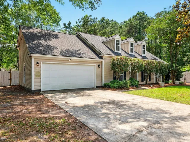 $340,000 | 113 Mapperton Court, Summerville, SC 29485