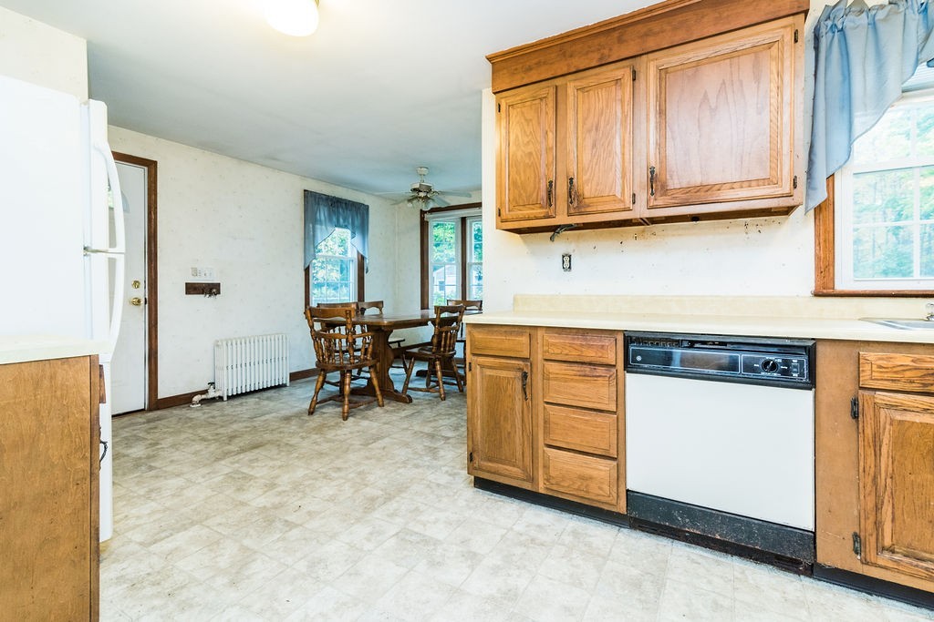 209 Main Street Townsend, MA 01469 - Photo 6 of 29 Gallery Image 6