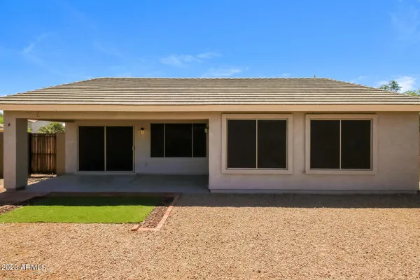 $2,170 | 1846 West Half Moon Circle, San Tan Valley, AZ 85144