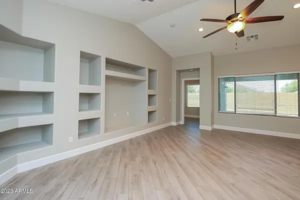 $2,170 | 1846 West Half Moon Circle, San Tan Valley, AZ 85144