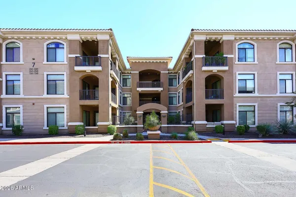 $345,000 | 11640 North Tatum Boulevard, Unit 2045, Phoenix, AZ 85028