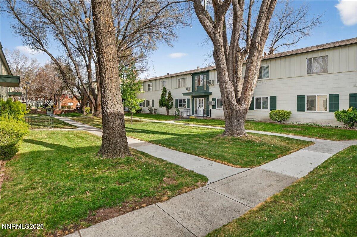 1945 4th Street, Unit 9 Sparks, NV 89431 - Photo 3 of 29 Front-Common Area