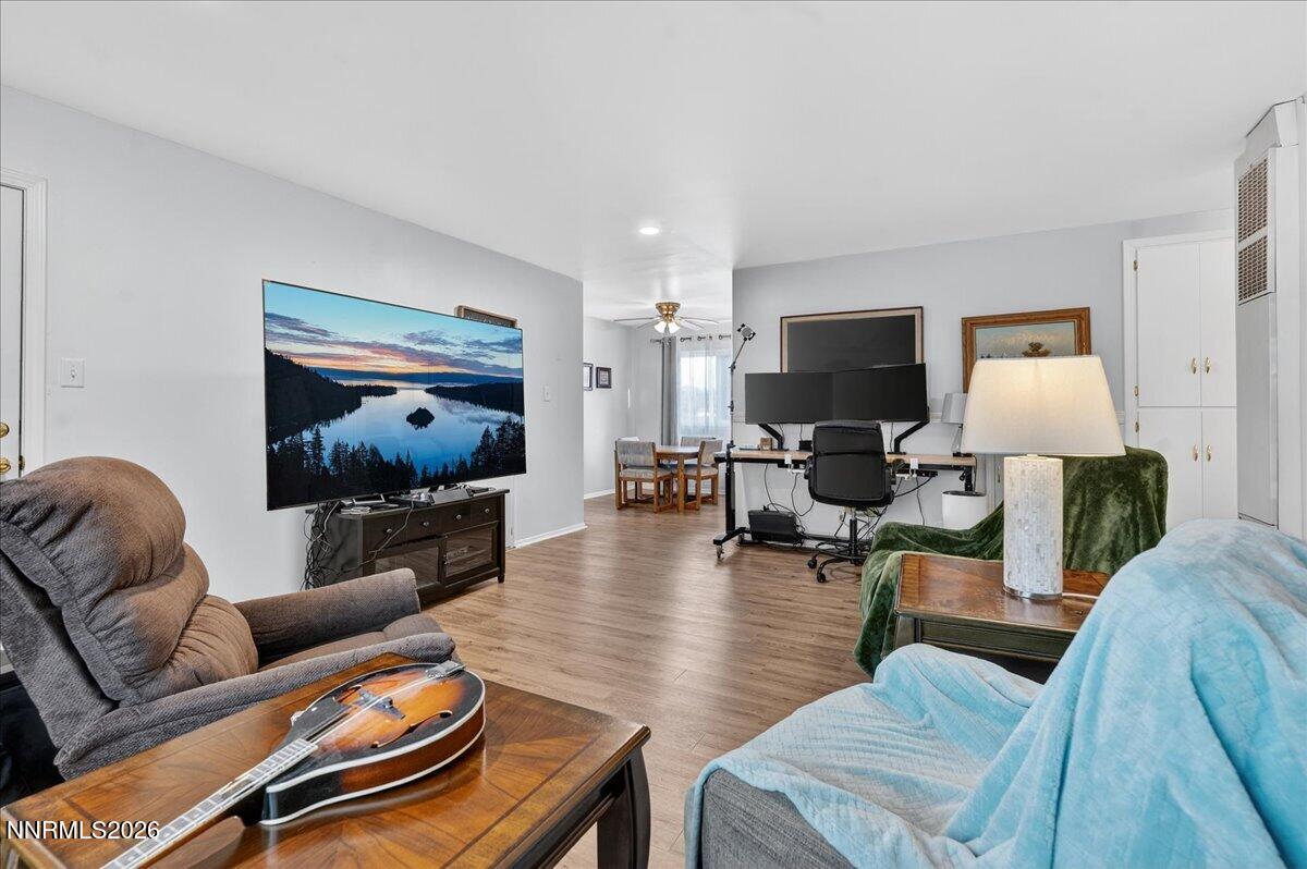 1945 4th Street, Unit 9 Sparks, NV 89431 - Photo 5 of 29 Livingroom
