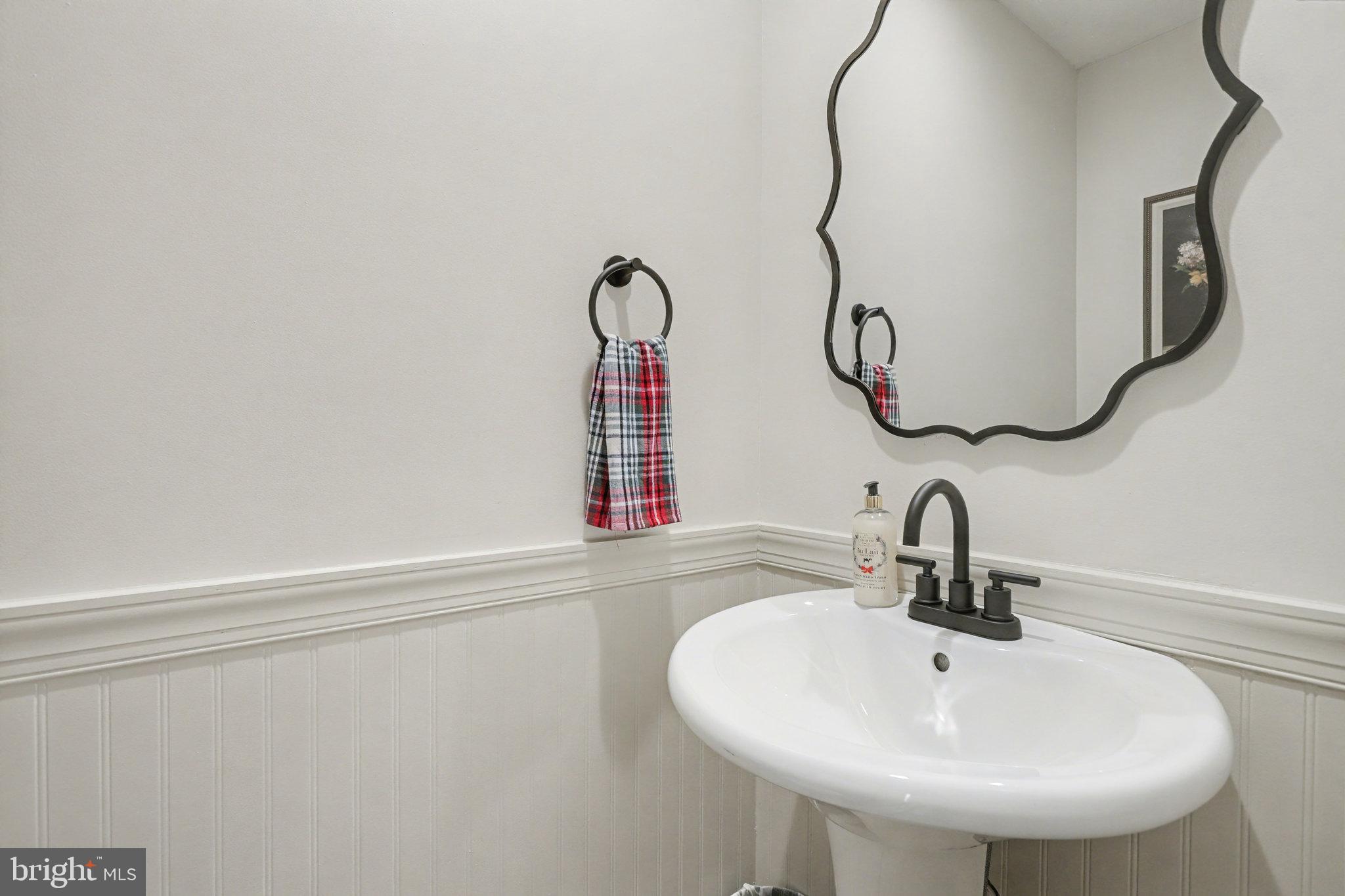 7 Meadow Lane Hanover, PA 17331 - Photo 11 of 31 a bathroom with a sink and a mirror
