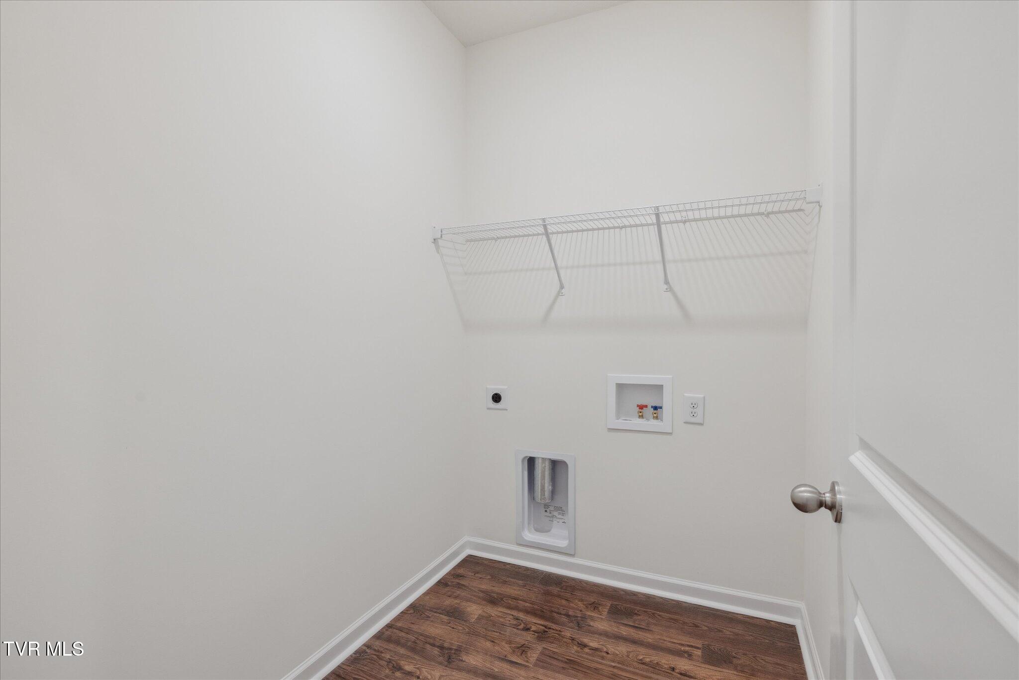 511 Fieldcrest Road Blountville, TN 37617 - Photo 12 of 21 13-IMG_0071