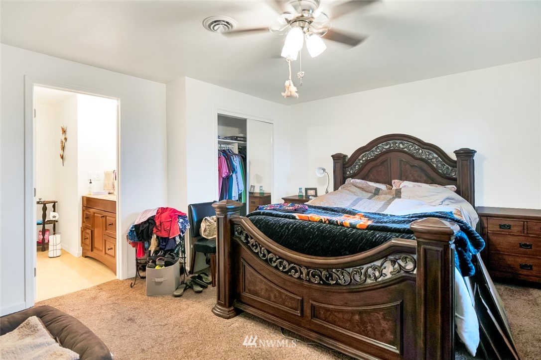 6453 Jonathan Road Northeast Moses Lake, WA 98837 - Photo 12 of 34 Gallery Image 12