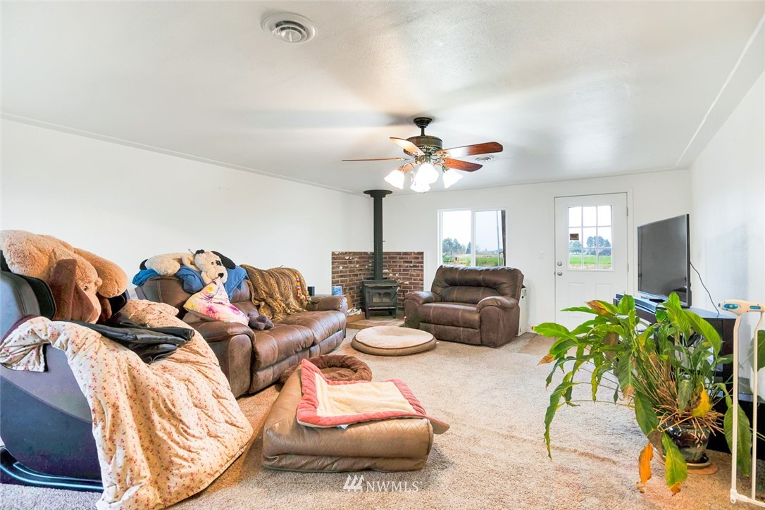 6453 Jonathan Road Northeast Moses Lake, WA 98837 - Photo 17 of 34 Gallery Image 17