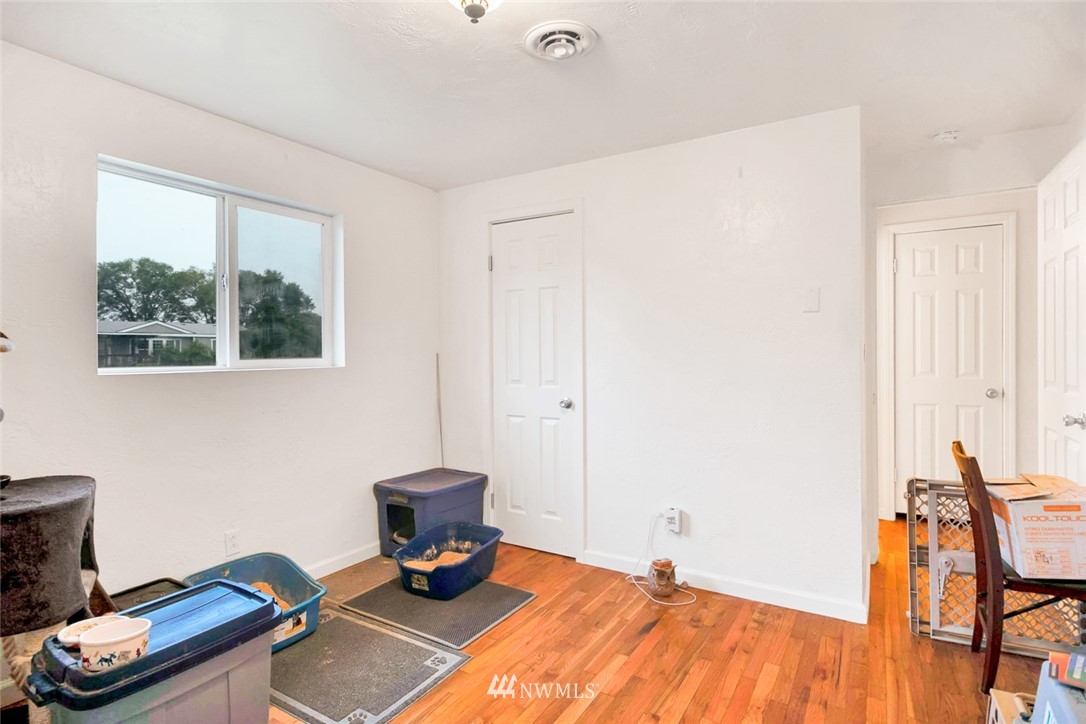 6453 Jonathan Road Northeast Moses Lake, WA 98837 - Photo 22 of 34 Gallery Image 22