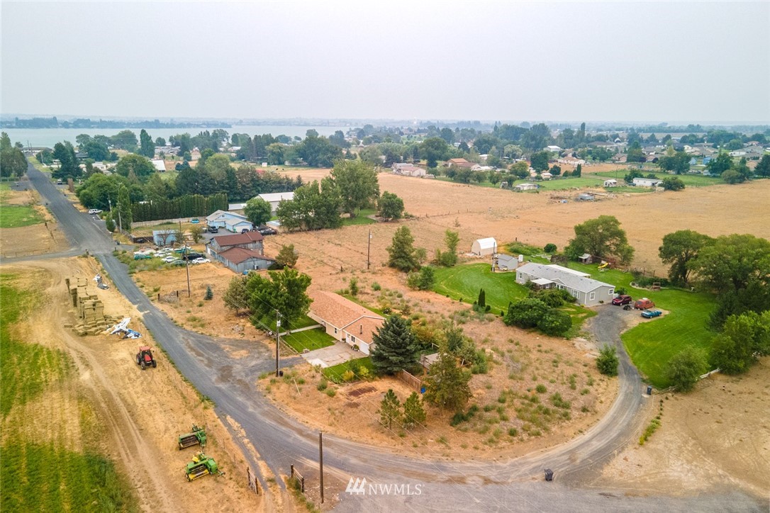 6453 Jonathan Road Northeast Moses Lake, WA 98837 - Photo 31 of 34 Gallery Image 31