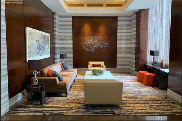 $2,995,000 | 422 East 72nd Street, Unit 33A | Lenox Hill