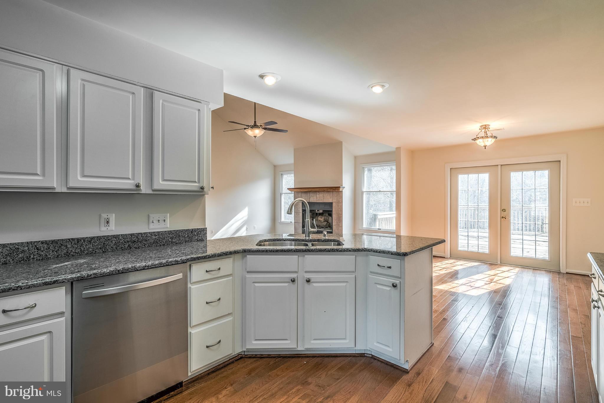 8575 Green Road Warrenton, VA 20187 - Photo 14 of 30 Kitchen