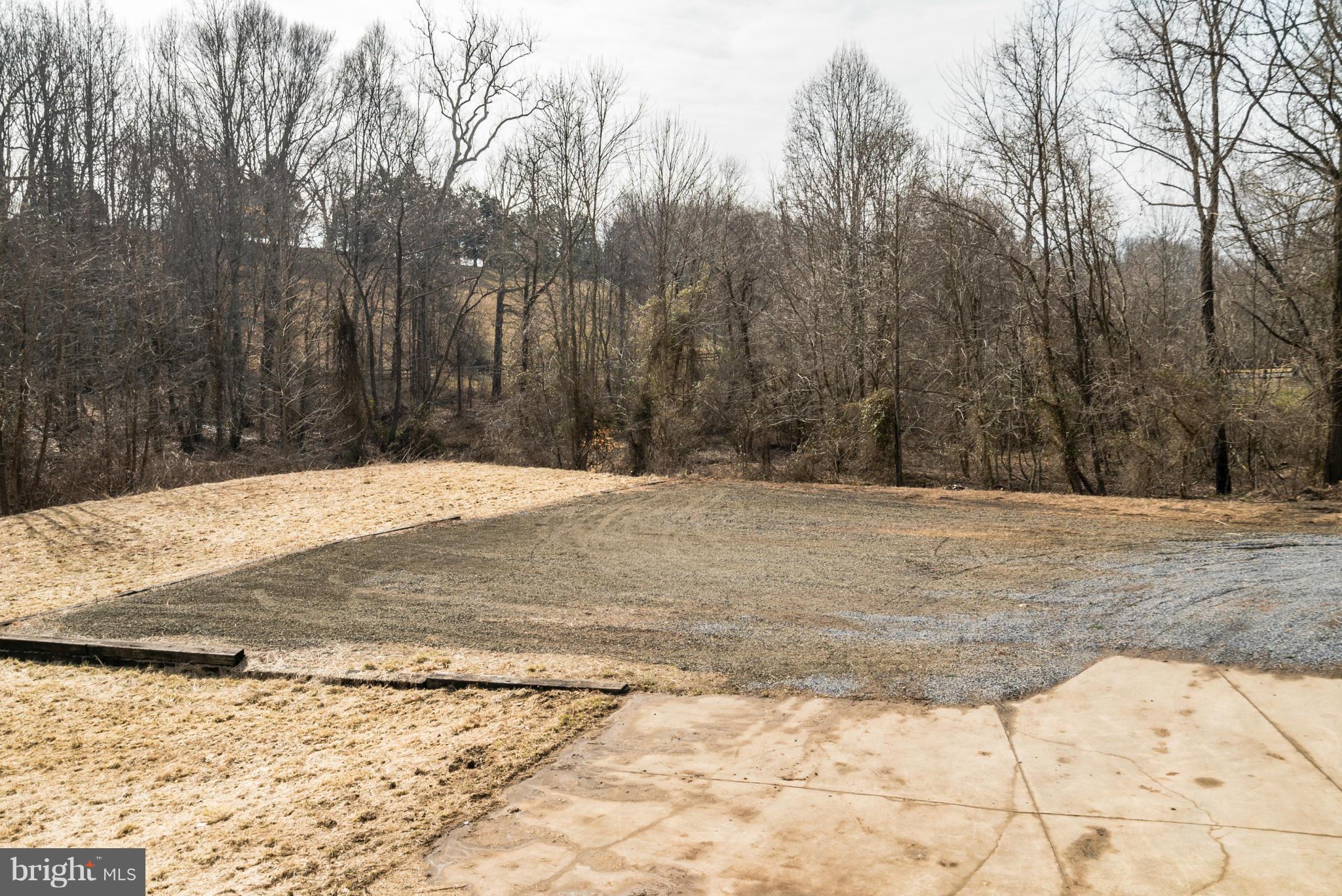 8575 Green Road Warrenton, VA 20187 - Photo 26 of 30 Parking Pad