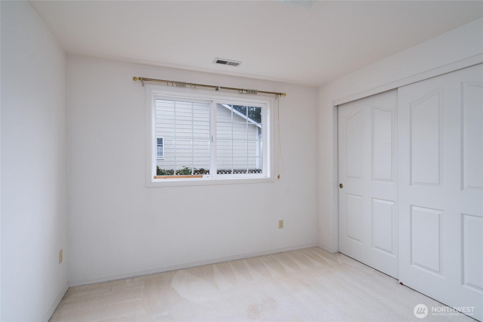 2219 13th Street Anacortes, WA 98221 - Photo 22 of 28