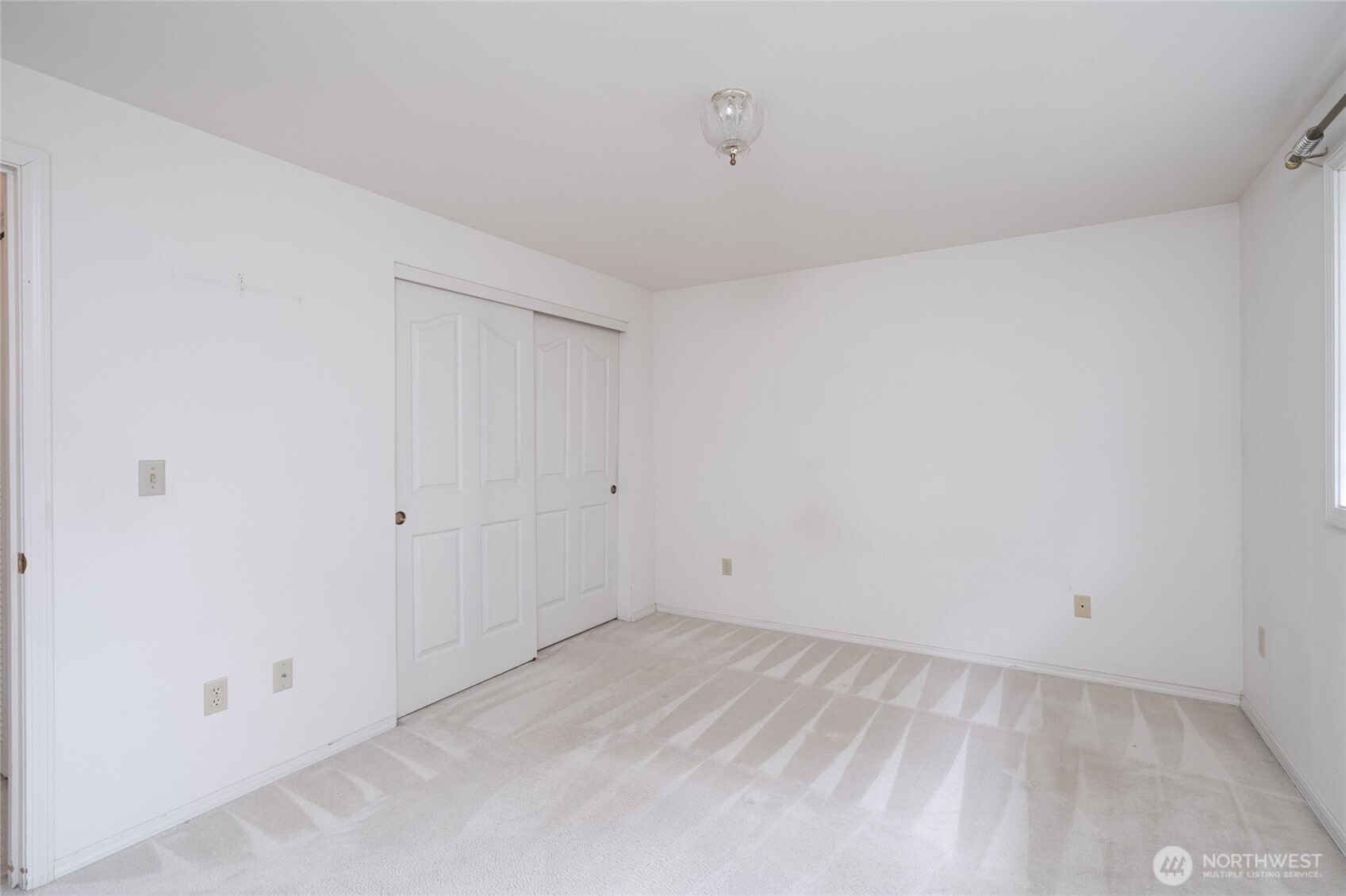 2219 13th Street Anacortes, WA 98221 - Photo 25 of 28