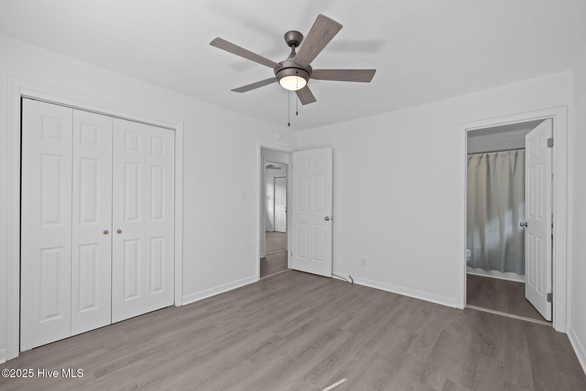 119 Riverside Drive Havelock, NC 28532 - Photo 15 of 41 Primary Bedroom