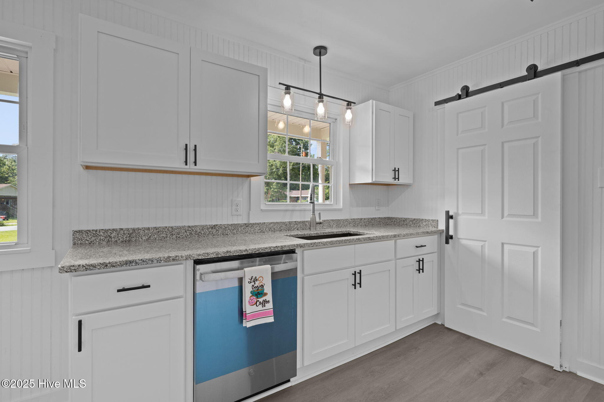 119 Riverside Drive Havelock, NC 28532 - Photo 6 of 41 Kitchen