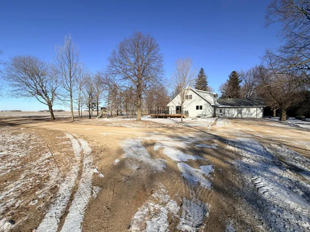 $499,000 | 28308 Oliver Avenue, Worthington, MN 56187