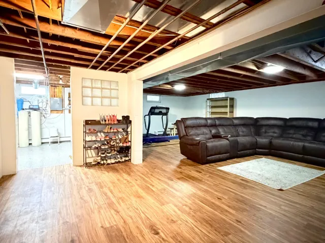 $499,000 | 28308 Oliver Avenue, Worthington, MN 56187