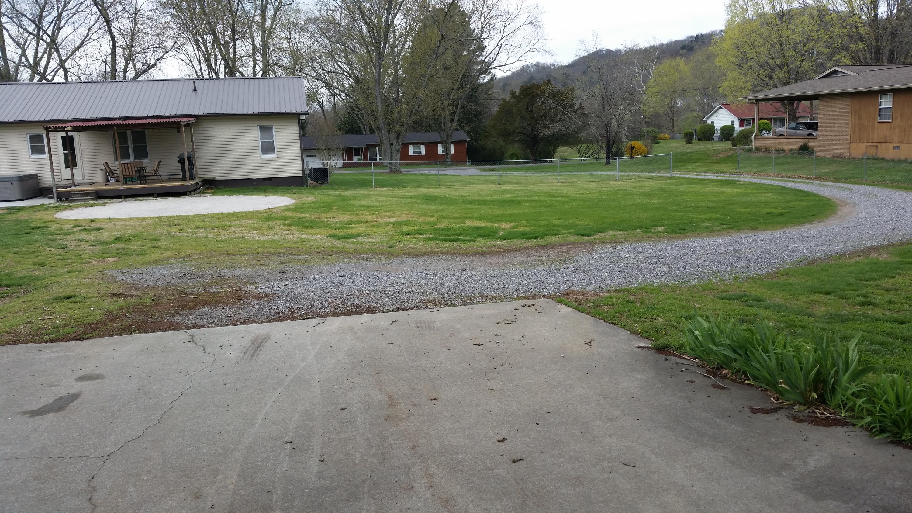 3404 Hackberry Road Knoxville, TN 37931 - Photo 15 of 16 20150403_115428.jpg