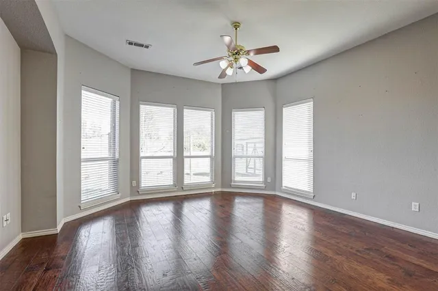 $2,700 | 820 Flagstone Drive, Burleson, TX 76028