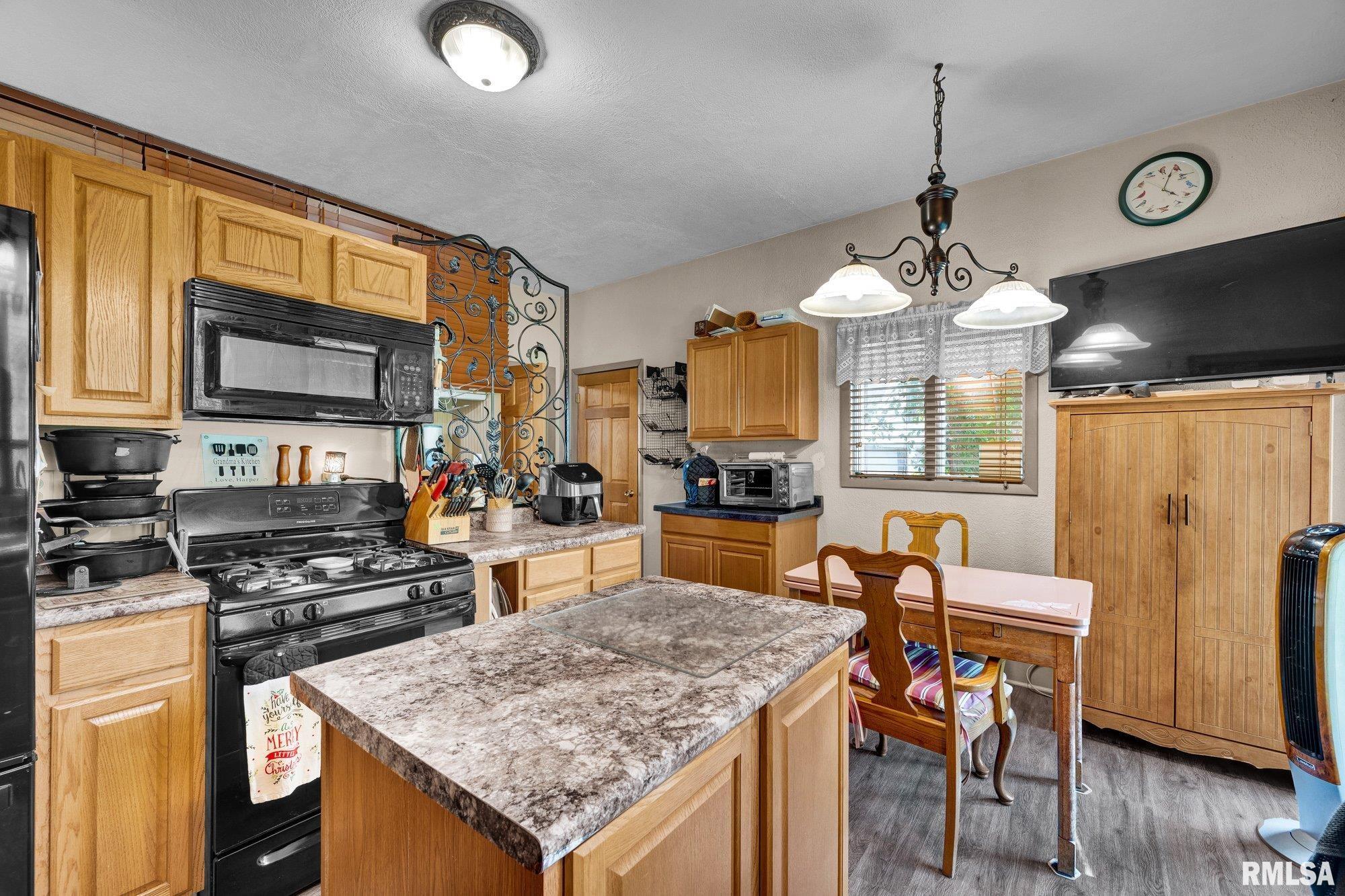 12719 Ropp Lane Tremont, IL 61568 - Photo 10 of 41