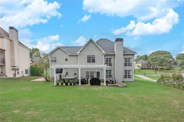 $575,000 | 225 Ruby Forest Parkway, Suwanee, GA 30024